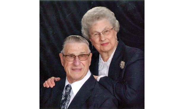 Francis and Phyllis Lauber Celebrate 70 Years